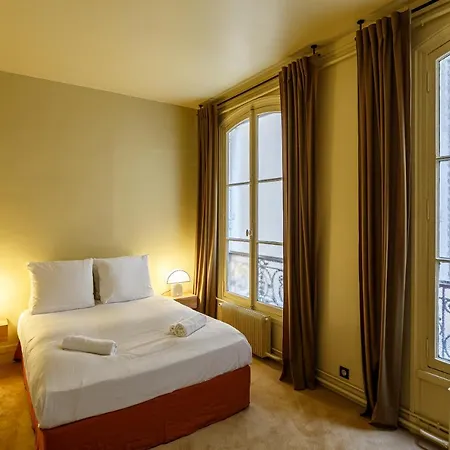 The Marais & Docks View Apartment Paris